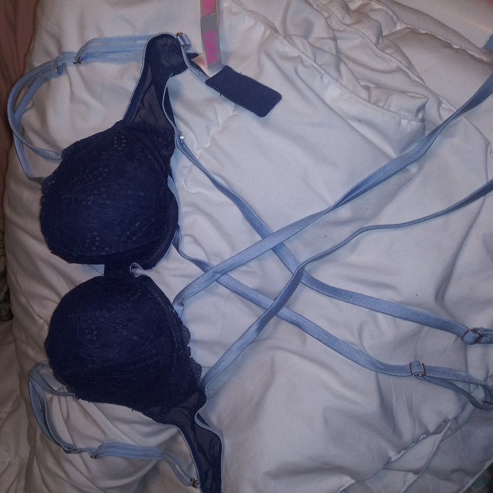 PINK date push-up bra